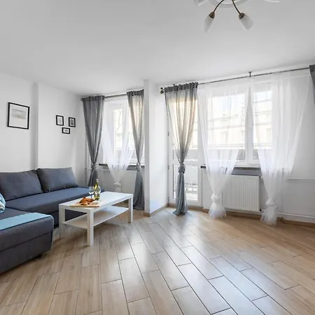 Mokotowska 67 Prywatne Mieszkanie Z Balkonem W Centrum Miasta I W Poblizu Ambasady Samodzielne Zameldowanie! Self Check-in System! Apartment *